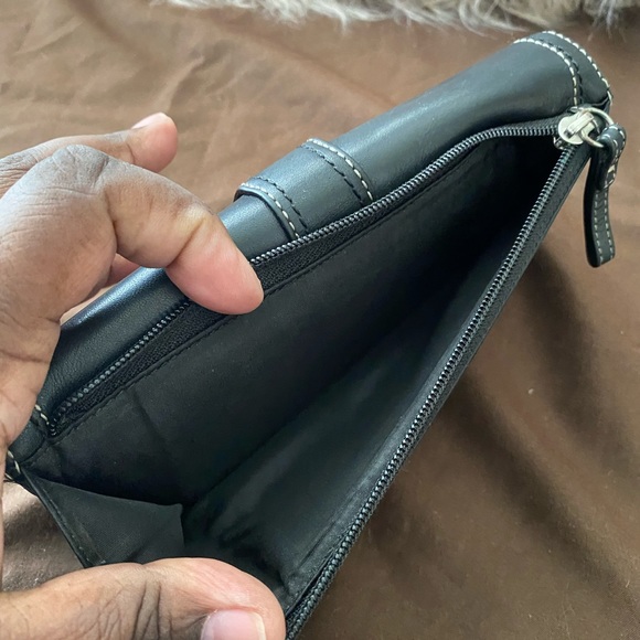 COACH Wallet - Picture 12 of 13